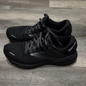 Brooks Adrenaline GTS Black Running Shoes